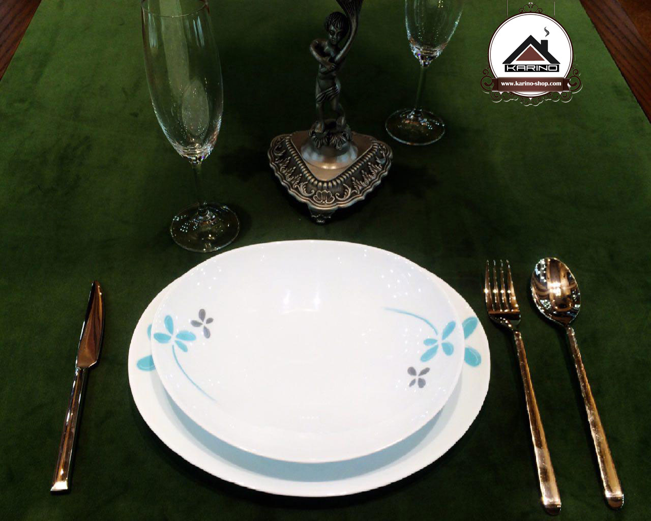 28 فیروزه ای 